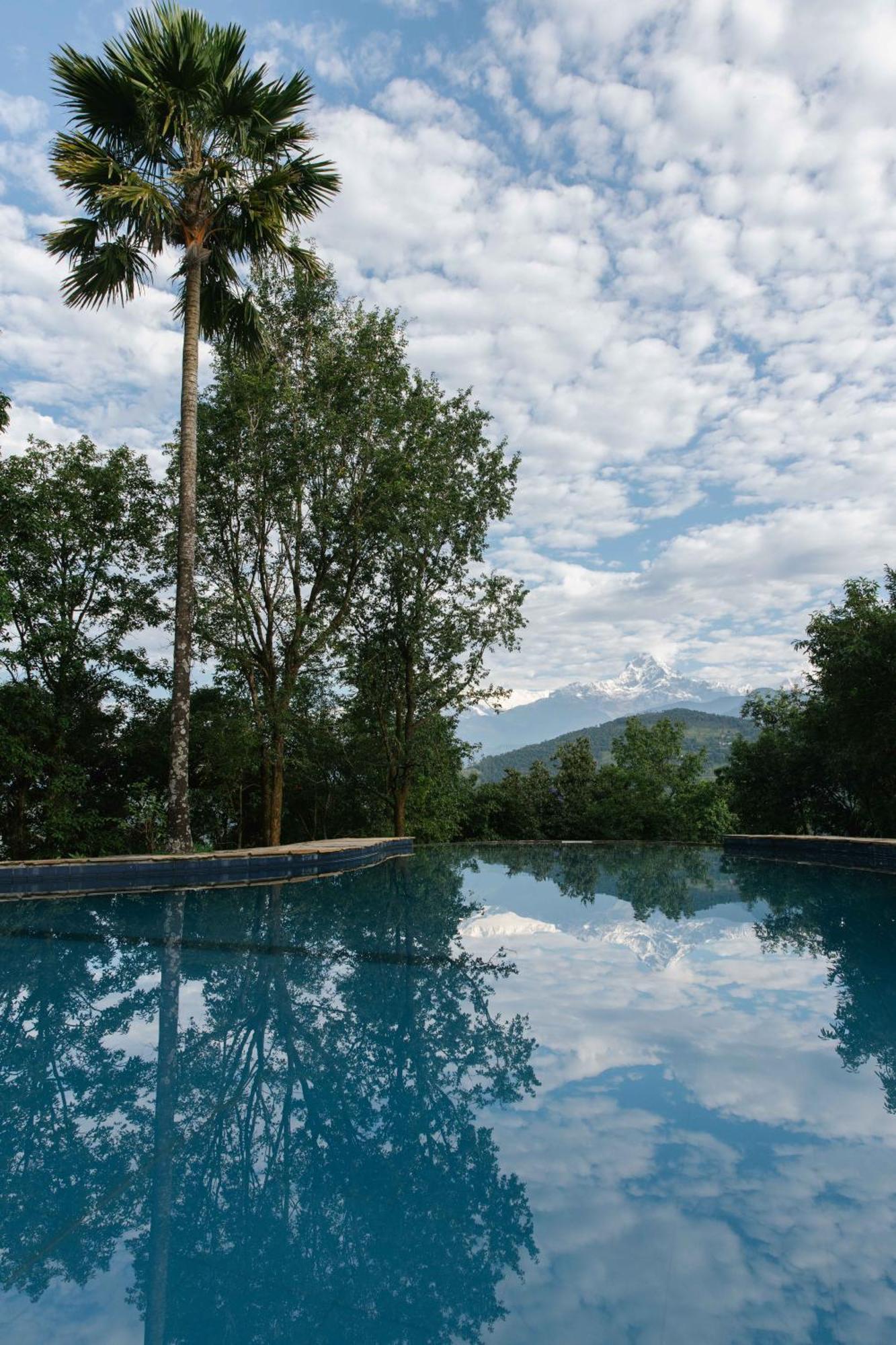 Tiger Mountain Pokhara Lodge Exterior foto