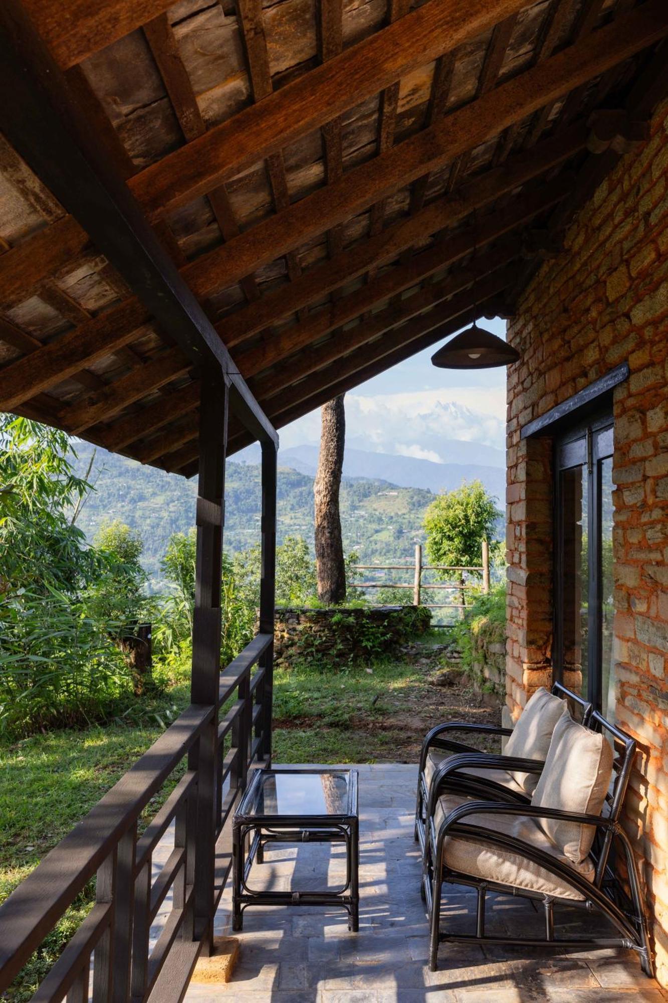 Tiger Mountain Pokhara Lodge Exterior foto